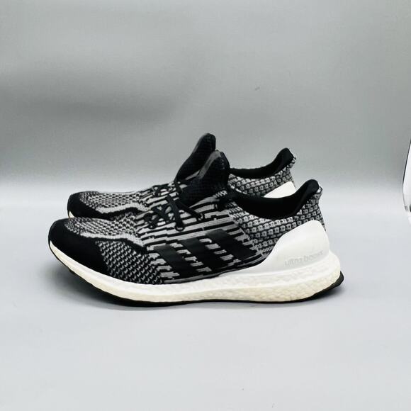 Adidas Shoes Men 10 Black Primeblue UltraBoost Running Athletic Sneakers Comfort main image 5